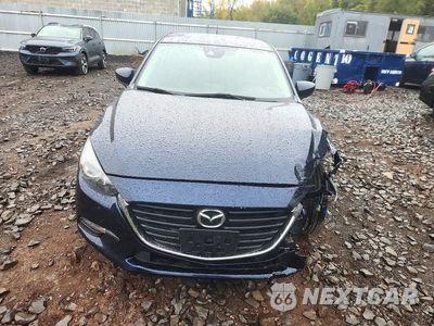 Piąte zdjęcie samochodu w środku: 2018 MAZDA 3 TOURING VIN:3MZBN1L34JM221862 - miniatura