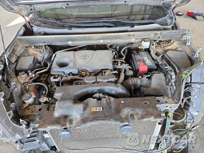 Zdjęcie 11 z 12 samochodu: 2019 TOYOTA RAV4 XLE VIN:JTMP1RFVXKD019637 - miniatura
