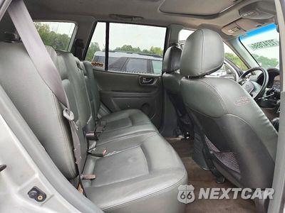 Zdjęcie 11 z 13 samochodu: 2004 HYUNDAI SANTA FE GLS VIN:KM8SC73E24U584959 - miniatura