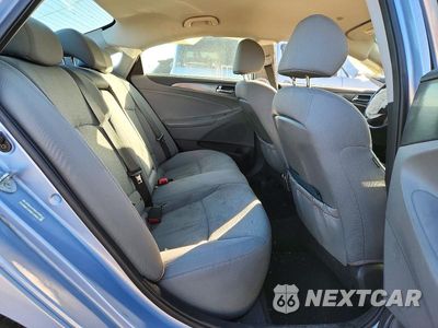 Zdjęcie 10 z 12 samochodu: 2013 HYUNDAI SONATA HYBRID BASE VIN:KMHEC4A46DA084519 - miniatura