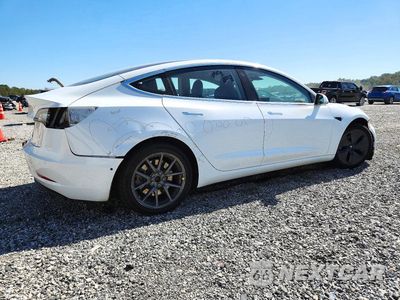 Trzecie zdjęcie samochodu z tyłu: 2018 TESLA MODEL 3 VIN:5YJ3E1EA6JF062432 - miniatura
