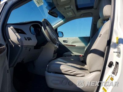 Zdjęcie 7 z 13 samochodu: 2011 TOYOTA SIENNA XLE 7-PASSENGER VIN:5TDDK3DC9BS001780 - miniatura