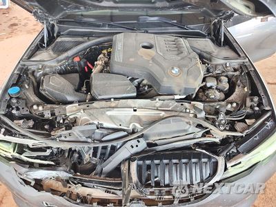 Zdjęcie 11 z 12 samochodu: 2021 BMW 330I VIN:3MW5R1J07M8B86614 - miniatura