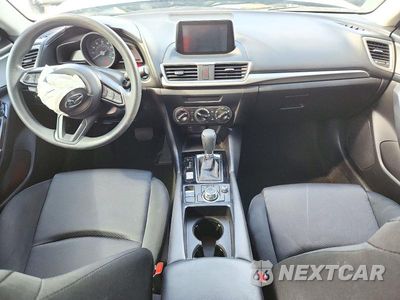 Zdjęcie 8 z 12 samochodu: 2017 MAZDA 3 SPORT VIN:3MZBN1K77HM106509 - miniatura