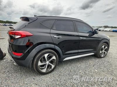 Trzecie zdjęcie samochodu z tyłu: 2017 HYUNDAI TUCSON LIMITED VIN:KM8J33A29HU480598 - miniatura