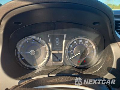 Zdjęcie 9 z 12 samochodu: 2013 HYUNDAI AZERA BASE VIN:KMHFH4JG3DA248373 - miniatura