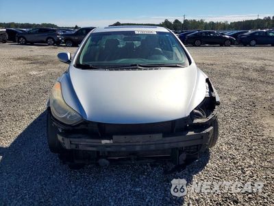 Piąte zdjęcie samochodu w środku: 2013 HYUNDAI ELANTRA LIMITED VIN:5NPDH4AE8DH243639 - miniatura