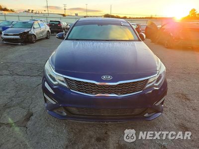 Piąte zdjęcie samochodu w środku: 2019 KIA OPTIMA LX VIN:5XXGT4L34KG322189 - miniatura