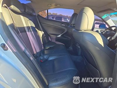 Zdjęcie 10 z 12 samochodu: 2006 LEXUS IS 350 VIN:JTHBE262665002652 - miniatura