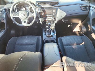 Zdjęcie 8 z 13 samochodu: 2017 NISSAN ROGUE S VIN:KNMAT2MT3HP569178 - miniatura