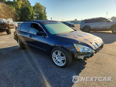 Czwarte zdjęcie samochodu z boku: 2003 HONDA ACCORD LX VIN:1HGCM56353A131408 - miniatura