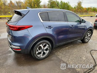 Trzecie zdjęcie samochodu z tyłu: 2020 KIA SPORTAGE LX VIN:KNDPMCAC4L7728672 - miniatura