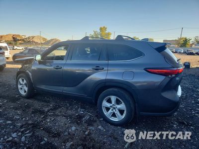 Drugie zdjęcie samochodu z przodu: 2021 TOYOTA HIGHLANDER LE VIN:5TDBZRBH1MS530826 - miniatura