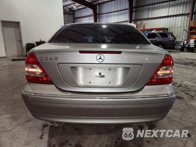 Zdjęcie 6 z 12 samochodu: 2004 MERCEDES-BENZ C 240 VIN:WDBRF61J24E018636 - miniatura