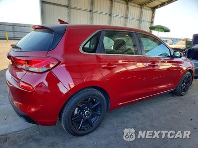 Trzecie zdjęcie samochodu z tyłu: 2019 HYUNDAI ELANTRA GT BASE VIN:KMHH35LE8KU098765 - miniatura