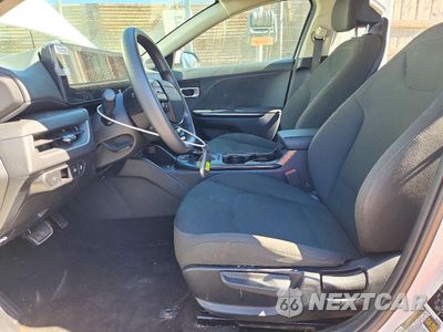 Zdjęcie 7 z 12 samochodu: 2026 KIA K4 LXS VIN:3KPFT4DE5TE307562 - miniatura