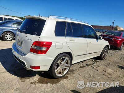 Trzecie zdjęcie samochodu z tyłu: 2012 MERCEDES-BENZ GLK 350 4MATIC VIN:WDCGG8HB3CF792672 - miniatura