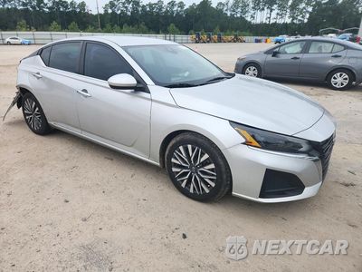 Czwarte zdjęcie samochodu z boku: 2023 NISSAN ALTIMA SV VIN:1N4BL4DV3PN331686 - miniatura