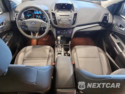 Zdjęcie 8 z 12 samochodu: 2017 FORD ESCAPE SE VIN:1FMCU0GD8HUA16117 - miniatura