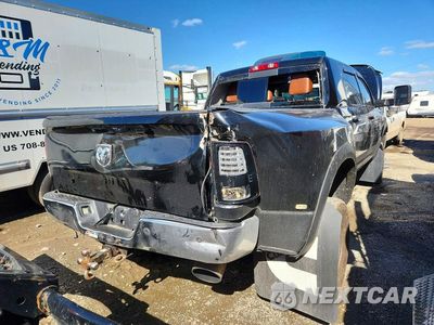 Trzecie zdjęcie samochodu z tyłu: 2014 RAM 3500 LONGHORN VIN:3C63RRNLXEG216569 - miniatura