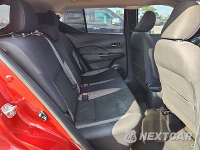 Zdjęcie 10 z 12 samochodu: 2019 NISSAN KICKS SV VIN:3N1CP5CU1KL491062 - miniatura