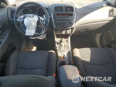 Zdjęcie 8 z 12 samochodu: 2011 MITSUBISHI OUTLANDER SPORT ES VIN:JA4AP3AU7BZ007930 - miniatura