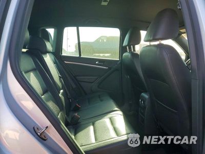 Zdjęcie 11 z 13 samochodu: 2016 VOLKSWAGEN TIGUAN S VIN:WVGAV7AX1GW077232 - miniatura