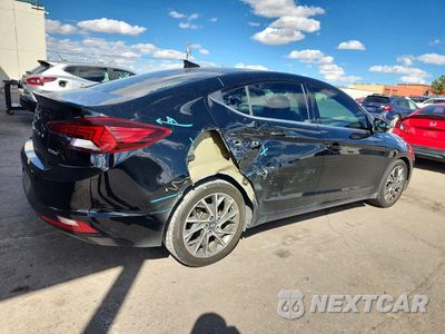Trzecie zdjęcie samochodu z tyłu: 2019 HYUNDAI ELANTRA LIMITED VIN:5NPD84LF5KH461931 - miniatura