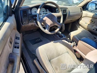 Zdjęcie 8 z 12 samochodu: 2001 TOYOTA TACOMA XTRACAB PRERUNNER VIN:5TESN92NX1Z724917 - miniatura