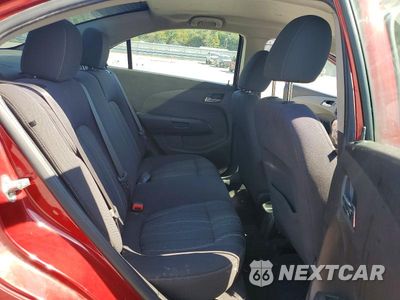 Zdjęcie 10 z 12 samochodu: 2015 CHEVROLET SONIC LT VIN:1G1JC5SGXF4135371 - miniatura