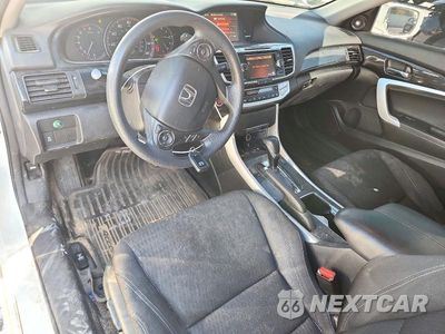 Zdjęcie 8 z 12 samochodu: 2013 HONDA ACCORD EX VIN:1HGCT1B76DA800940 - miniatura