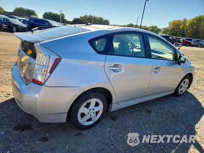 Trzecie zdjęcie samochodu z tyłu: 2011 TOYOTA PRIUS TWO VIN:JTDKN3DU8B5332136 - miniatura