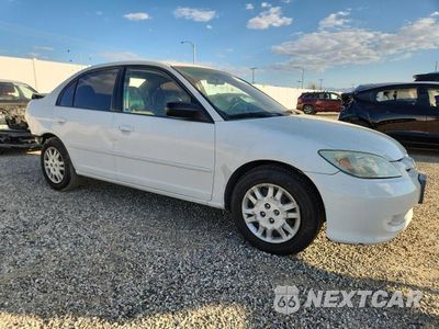 Czwarte zdjęcie samochodu z boku: 2005 HONDA CIVIC LX VIN:2HGES165X5H540615 - miniatura