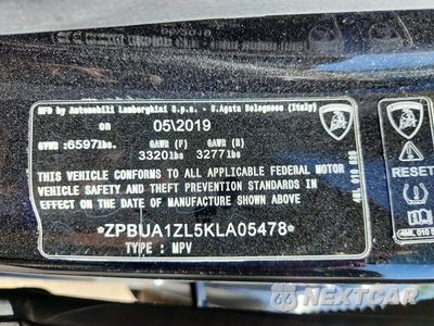 Zdjęcie 13 z 13 samochodu: 2019 LAMBORGHINI URUS VIN:ZPBUA1ZL5KLA05478 - miniatura