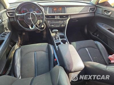 Zdjęcie 8 z 13 samochodu: 2018 KIA OPTIMA S VIN:5XXGT4L30JG187114 - miniatura