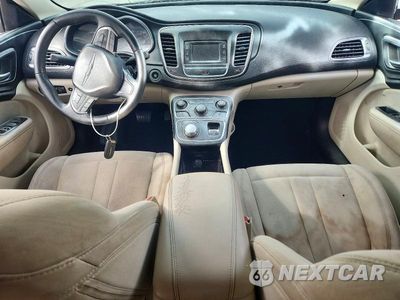 Zdjęcie 8 z 12 samochodu: 2015 CHRYSLER 200 LIMITED VIN:1C3CCCAB4FN633459 - miniatura