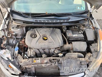 Zdjęcie 11 z 12 samochodu: 2013 HYUNDAI ELANTRA GLS VIN:5NPDH4AE2DH303785 - miniatura