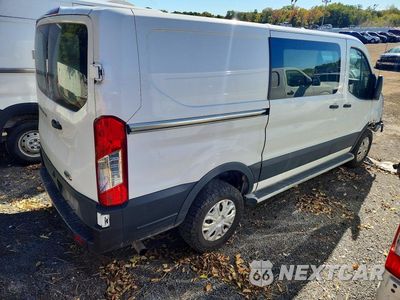 Trzecie zdjęcie samochodu z tyłu: 2023 FORD TRANSIT T-250 VIN:1FTBR1Y85PKA78013 - miniatura