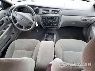 Zdjęcie 8 z 12 samochodu: 2003 FORD TAURUS LX VIN:1FAFP52223A154229 - miniatura