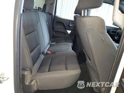Zdjęcie 10 z 12 samochodu: 2017 CHEVROLET SILVERADO K1500 LT VIN:1GCVKREC6HZ184343 - miniatura