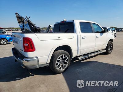 Trzecie zdjęcie samochodu z tyłu: 2025 RAM 1500 LARAMIE VIN:1C6SRFJP8SN516245 - miniatura