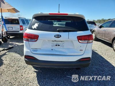 Zdjęcie 6 z 13 samochodu: 2017 KIA SORENTO LX VIN:5XYPG4A35HG230102 - miniatura