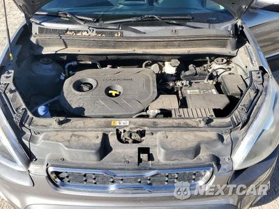 Zdjęcie 12 z 14 samochodu: 2013 KIA SOUL + VIN:KNDJT2A63D7628254 - miniatura
