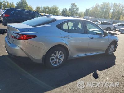 Trzecie zdjęcie samochodu z tyłu: 2026 TOYOTA CAMRY LE VIN:4T1DBADK4TU563669 - miniatura