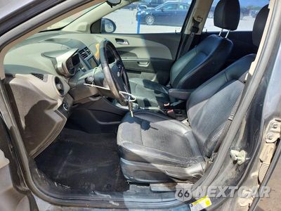 Zdjęcie 7 z 12 samochodu: 2013 CHEVROLET SONIC LTZ VIN:1G1JE5SB9D4186761 - miniatura