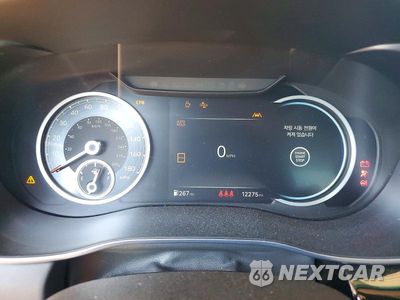 Zdjęcie 9 z 13 samochodu: 2025 GENESIS G70 2.5T STANDARD VIN:KMTG34SCXSU158394 - miniatura