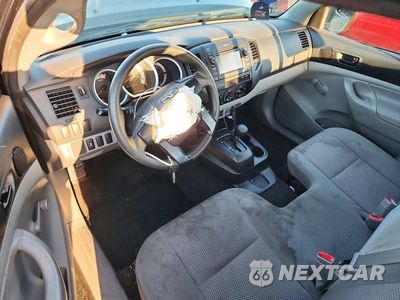 Zdjęcie 8 z 12 samochodu: 2013 TOYOTA TACOMA BASE VIN:5TFNX4CN8DX025922 - miniatura