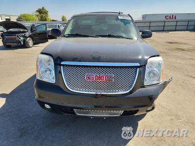 Piąte zdjęcie samochodu w środku: 2012 GMC YUKON DENALI VIN:1GKS2EEF1CR309705 - miniatura