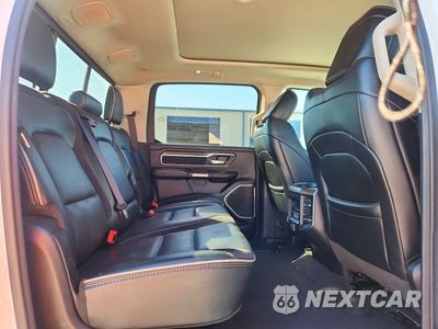 Zdjęcie 10 z 13 samochodu: 2022 RAM 1500 LARAMIE VIN:1C6SRFJT4NN267525 - miniatura