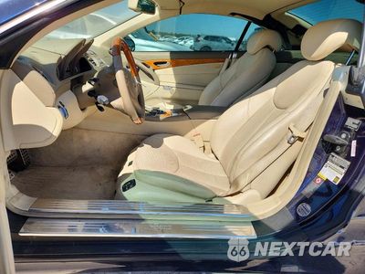 Zdjęcie 7 z 12 samochodu: 2008 MERCEDES-BENZ SL 550 VIN:WDBSK71F48F141255 - miniatura